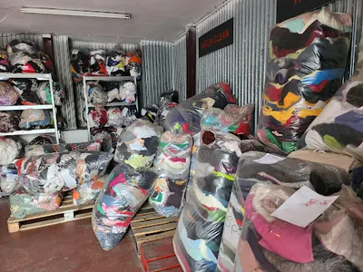 Hurtownia Odzieży Używanej RaMaj